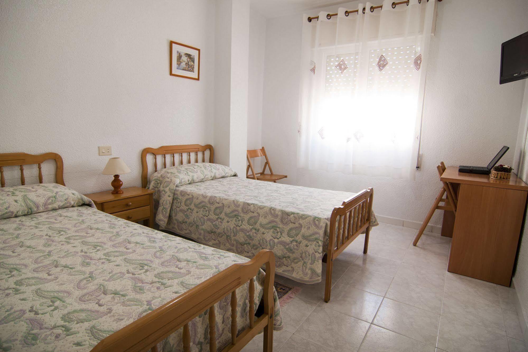 La Obrera Hotell Santiago De La Ribera Eksteriør bilde